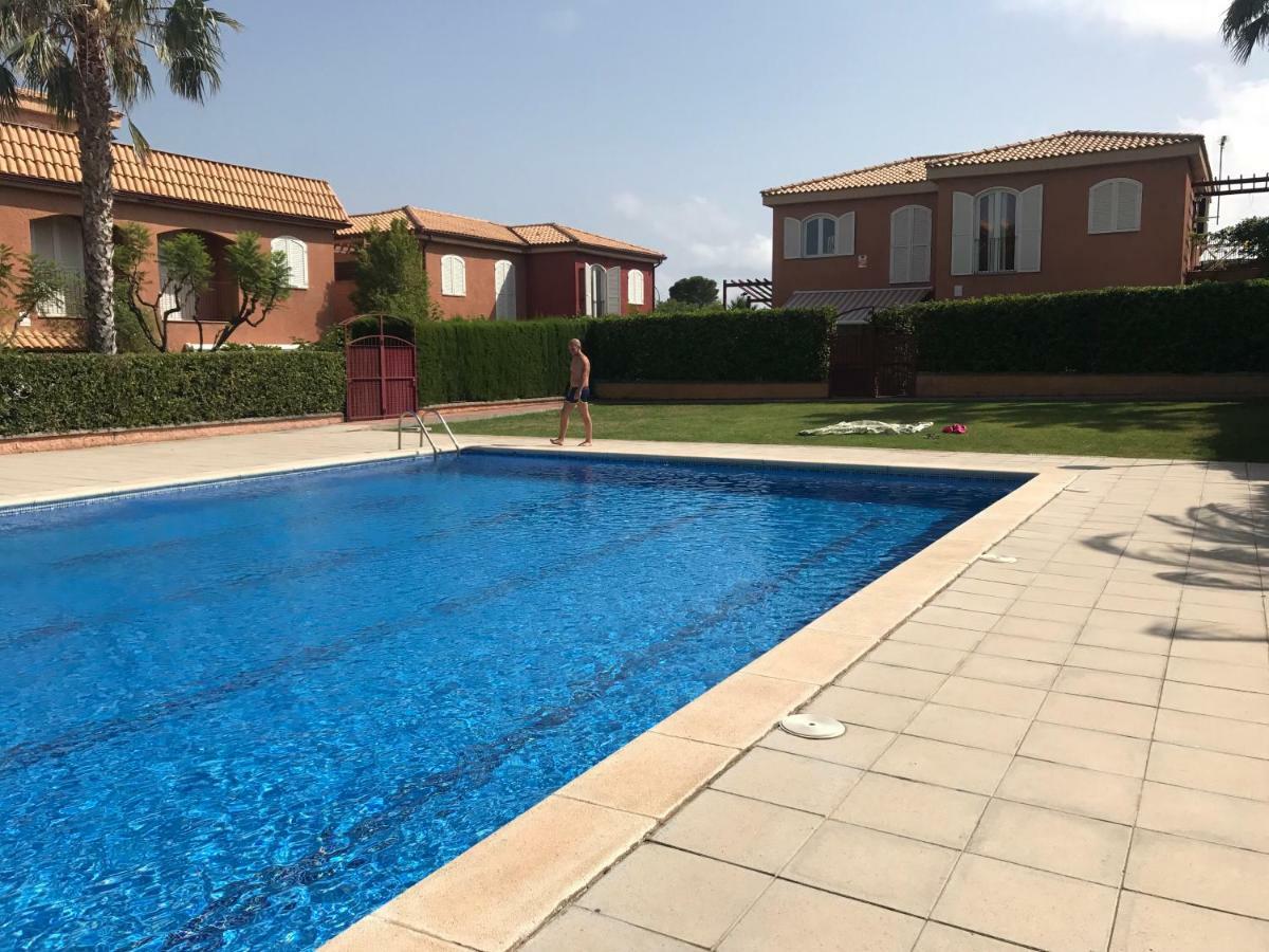 Apartamento En Miami Platja Миами-Плайя Экстерьер фото